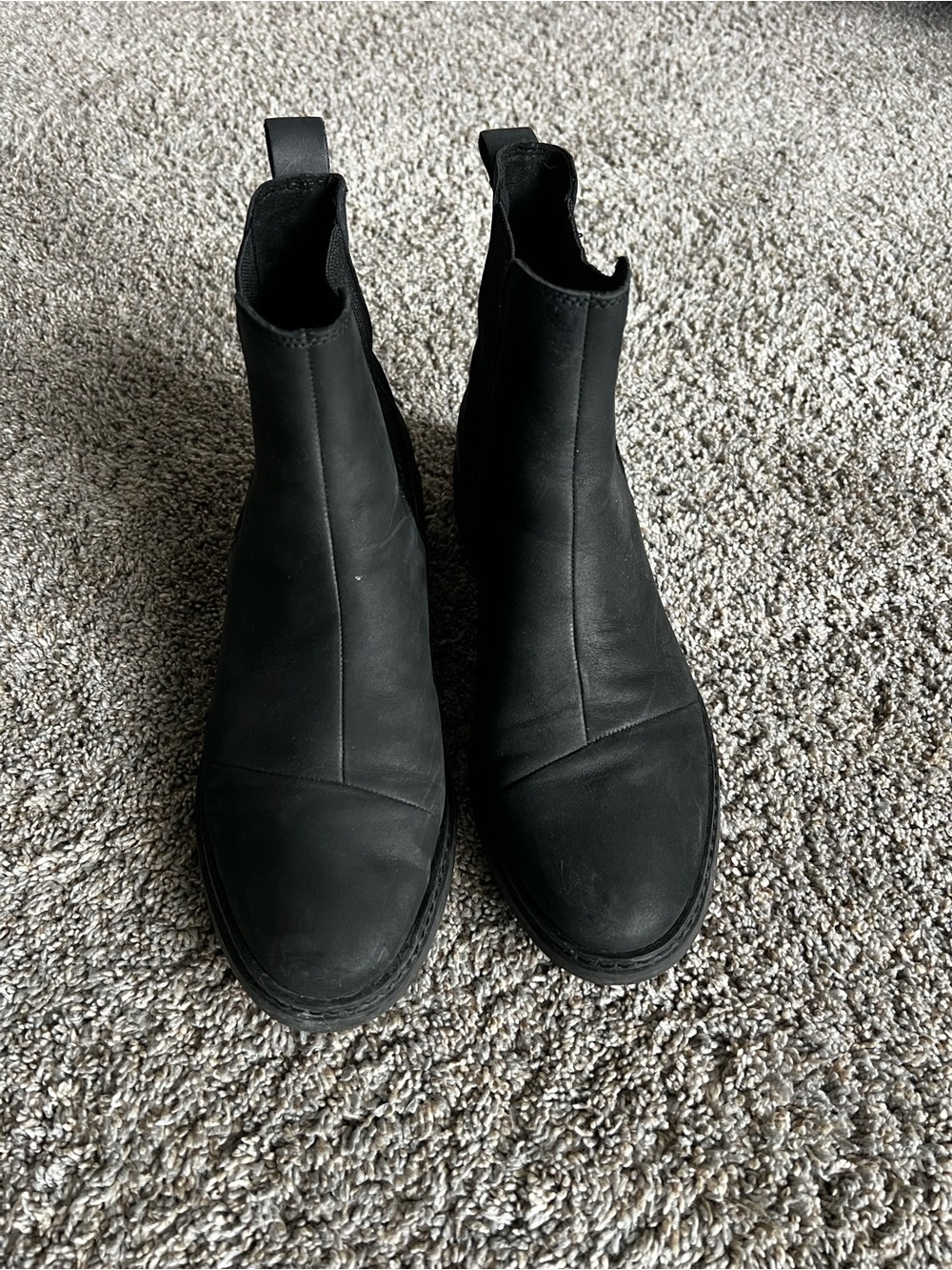 Toms Women’s Black Leather Chukka Boots